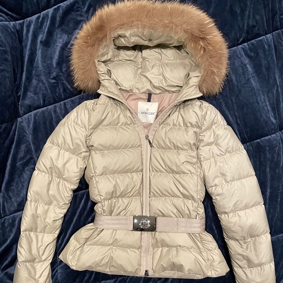 moncler size m